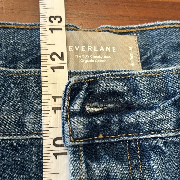 Everlane The 90’s Cheeky Jean - Picture 9 of 10
